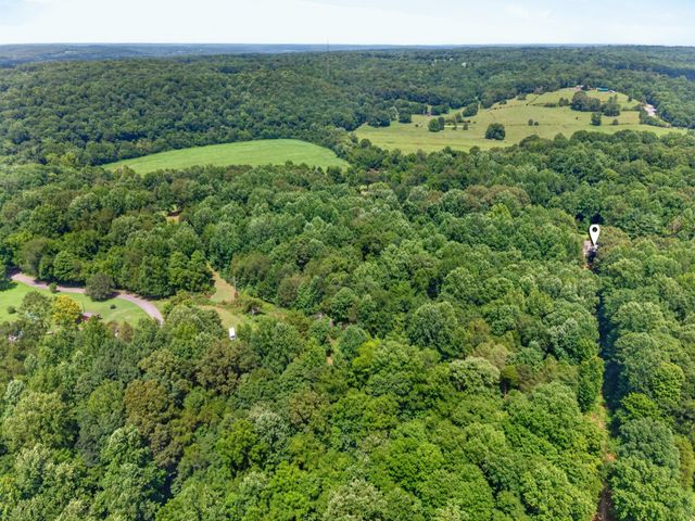 3450 Chapmans Cir, Palmyra, TN 37142