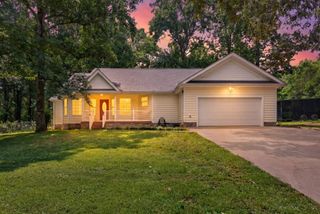 3450 Chapmans Cir, Palmyra, TN 37142