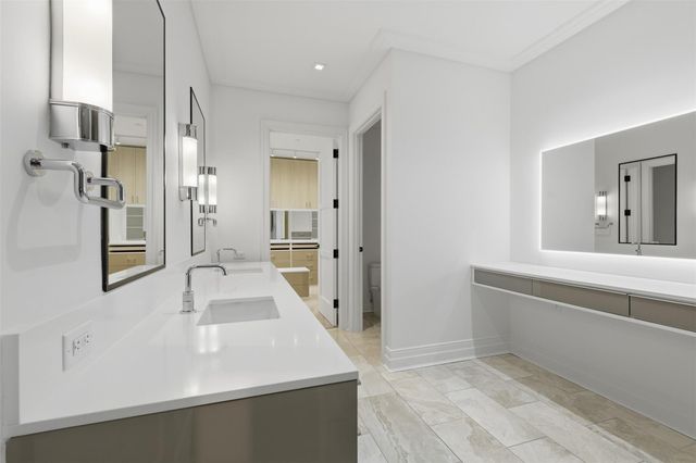 6017 Memorial Drive 505, Houston, TX 77007