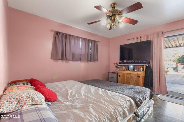 43604 Fern Avenue, Lancaster, CA 93534