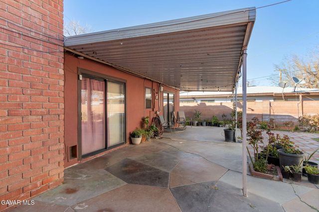 43604 Fern Avenue, Lancaster, CA 93534