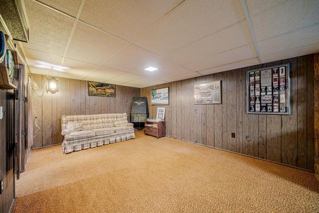 2124 S FOUNTAIN AVENUE, Appleton, WI 54915