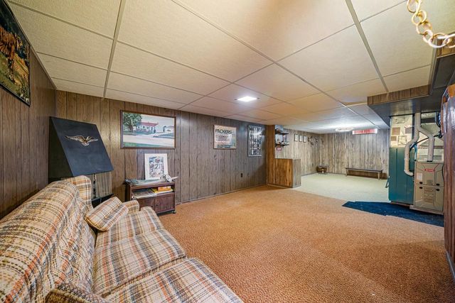 2124 S FOUNTAIN AVENUE, Appleton, WI 54915