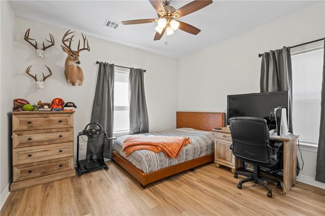 165 Crossroads Drive, Kansas, OK 74347