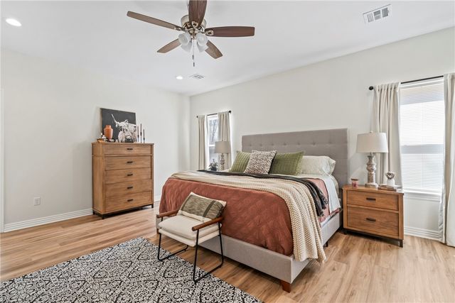 165 Crossroads Drive, Kansas, OK 74347