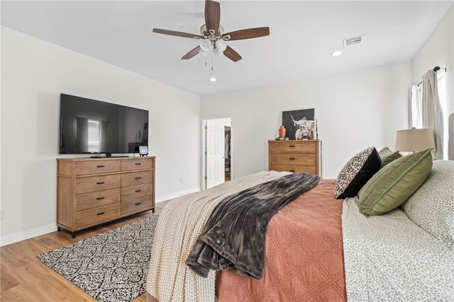 165 Crossroads Drive, Kansas, OK 74347