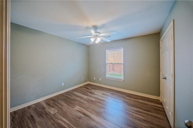286-288 W Copper Oaks Drive, Centerton, AR 72719