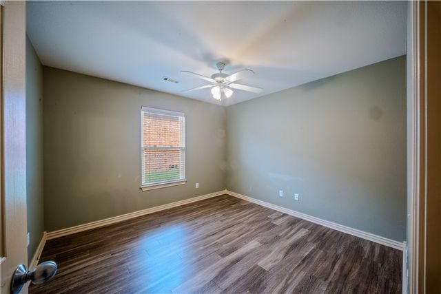 286-288 W Copper Oaks Drive, Centerton, AR 72719