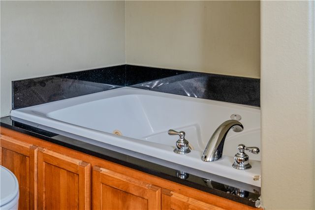 286-288 W Copper Oaks Drive, Centerton, AR 72719