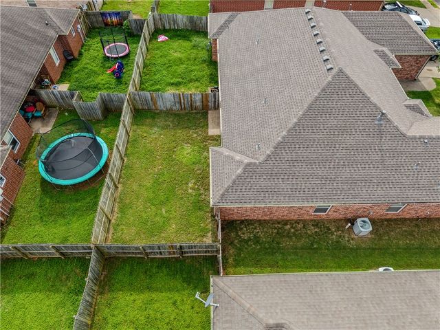 286-288 W Copper Oaks Drive, Centerton, AR 72719