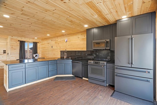 3501 AUGUSTA DR, Columbia, MO 65203