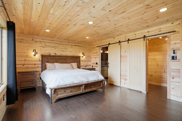 3501 AUGUSTA DR, Columbia, MO 65203