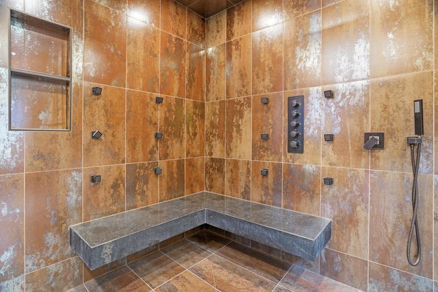 3501 AUGUSTA DR, Columbia, MO 65203