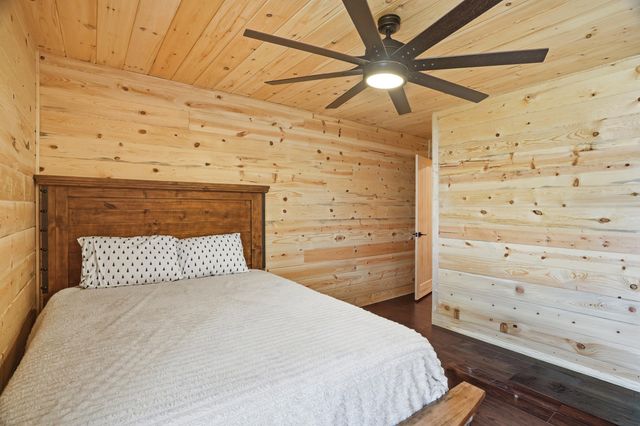 3501 AUGUSTA DR, Columbia, MO 65203