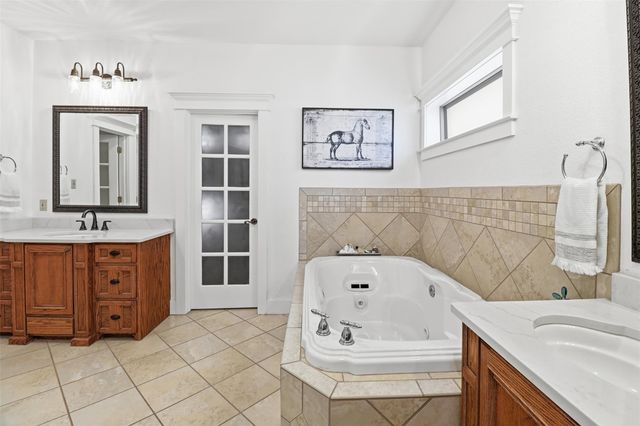 1220 CR 137, Burnet, TX 78611