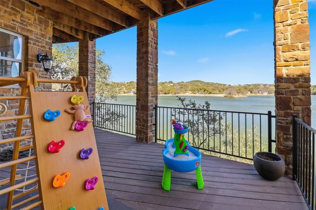 1220 CR 137, Burnet, TX 78611