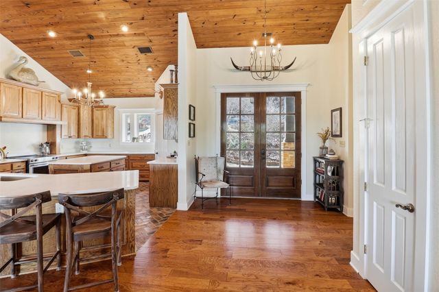 1220 CR 137, Burnet, TX 78611