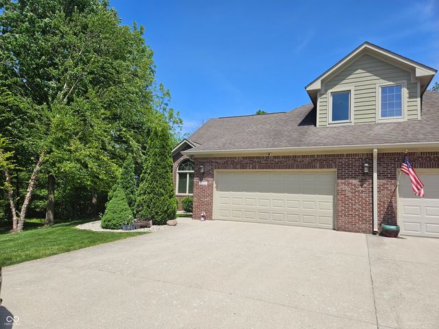 1755 Walnut Trace, Greenfield, IN 46140