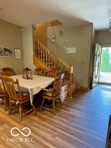 1755 Walnut Trace, Greenfield, IN 46140