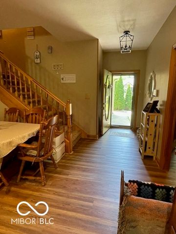 1755 Walnut Trace, Greenfield, IN 46140
