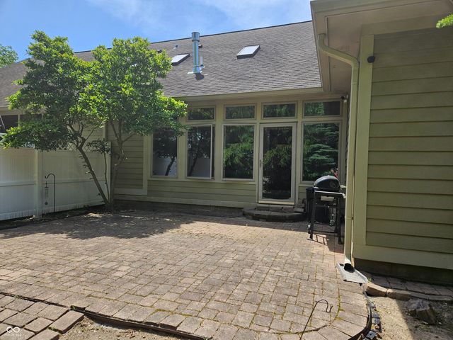 1755 Walnut Trace, Greenfield, IN 46140