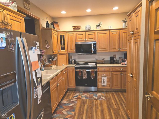1755 Walnut Trace, Greenfield, IN 46140