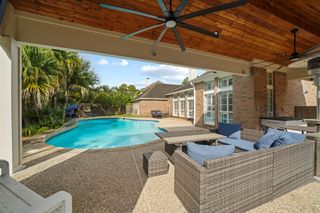3008 Harvest Hill Drive, Friendswood, TX 77546