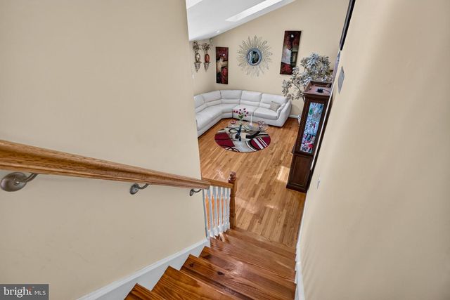 207 SANDRINGHAM RD, Cherry Hill, NJ 08003