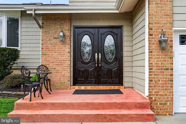 207 SANDRINGHAM RD, Cherry Hill, NJ 08003