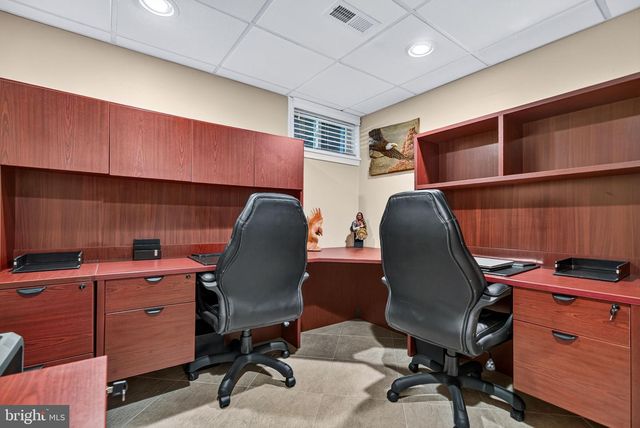 207 SANDRINGHAM RD, Cherry Hill, NJ 08003