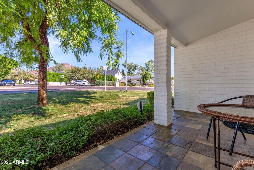 4643 E MONTEROSA Street, Phoenix, AZ 85018 — photo 2
