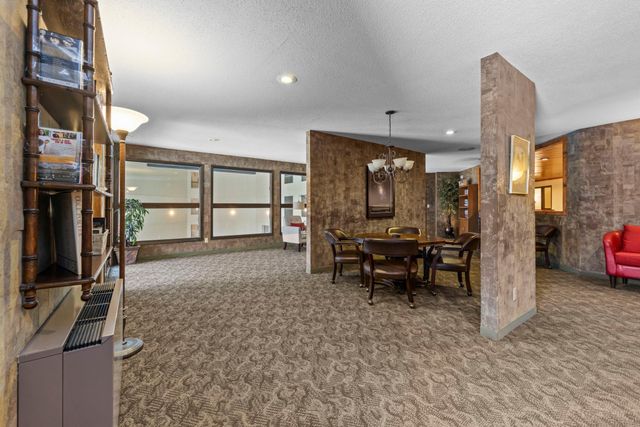 2485 Canabury Drive 212, Little Canada, MN 55117