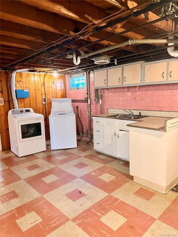 1418 Webster Street, Floral Park, NY 11001