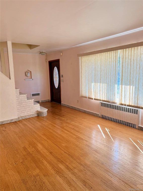 1418 Webster Street, Floral Park, NY 11001 — photo 2