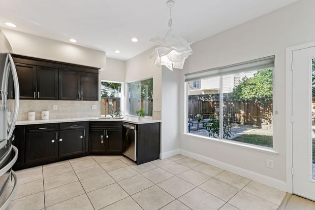 33283 Sunriver Common, Fremont, CA 94555