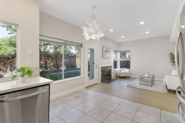 33283 Sunriver Common, Fremont, CA 94555