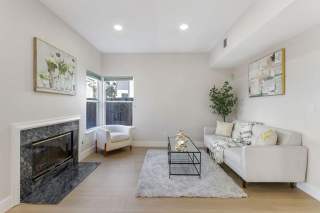 33283 Sunriver Common, Fremont, CA 94555