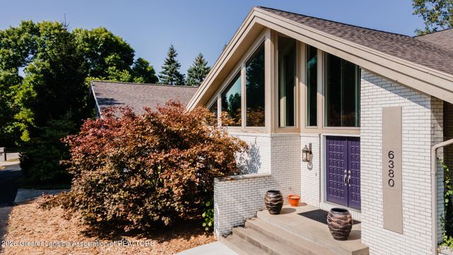 6380 Island Lake Drive, East Lansing, MI 48823