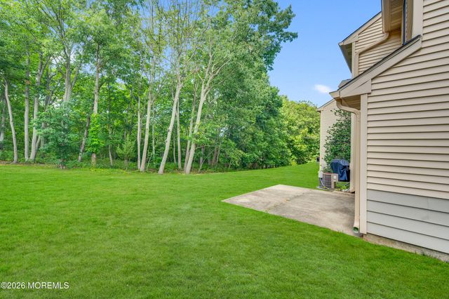 500 Begonia Court, Jackson, NJ 08527
