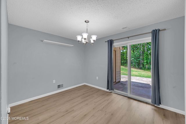 500 Begonia Court, Jackson, NJ 08527