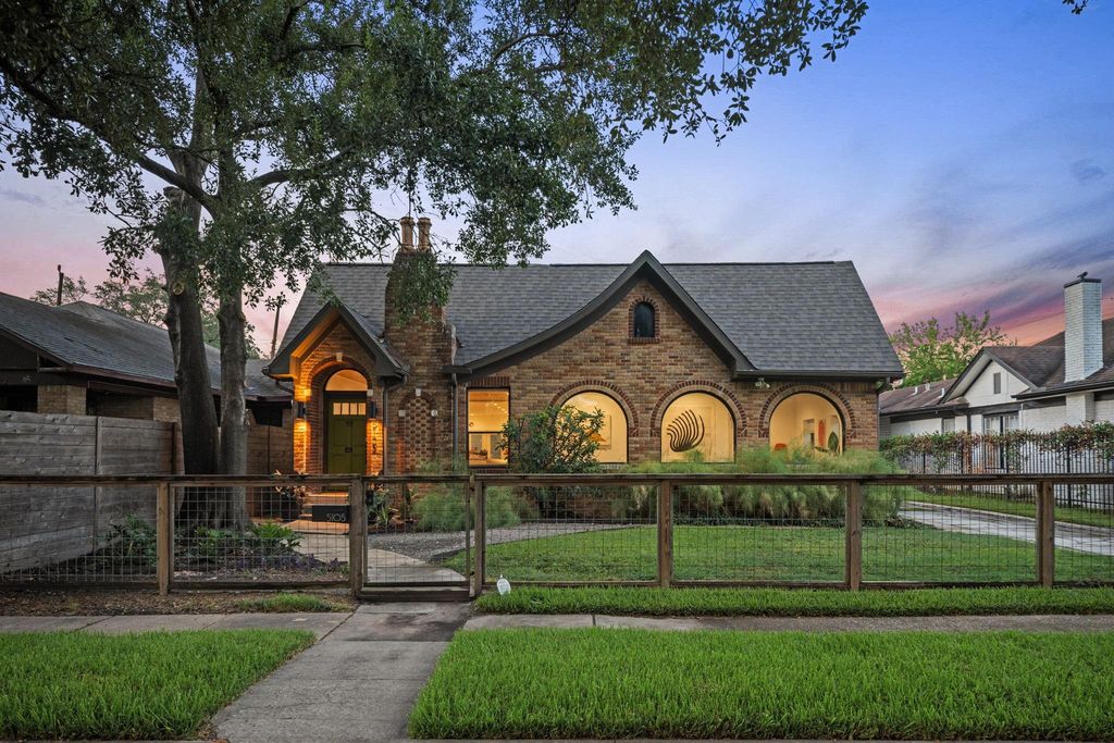5105 Lindsay Street, Houston, TX 77023