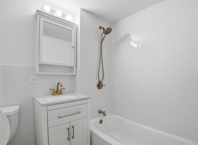 3044 3rd Avenue 6F, Bronx, NY 10451