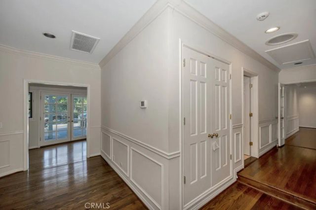 5504 Donna Avenue, Tarzana, CA 91356