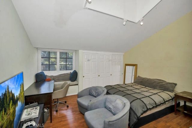 5504 Donna Avenue, Tarzana, CA 91356