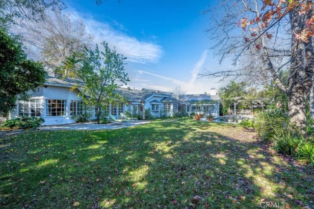 5504 Donna Avenue, Tarzana, CA 91356