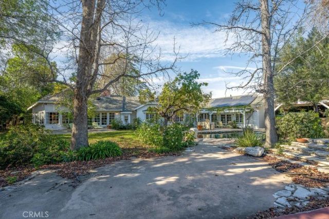 5504 Donna Avenue, Tarzana, CA 91356