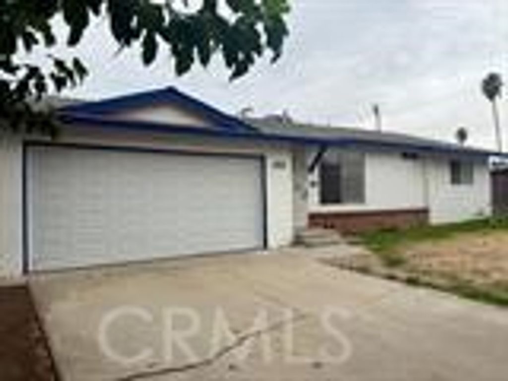 1838 S Whitney, Fresno, CA 93702