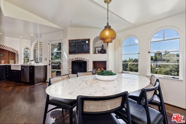 3351 N Knoll Drive, Los Angeles, CA 90068