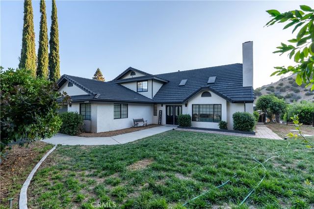 12938 Lupine Court, Yucaipa, CA 92399