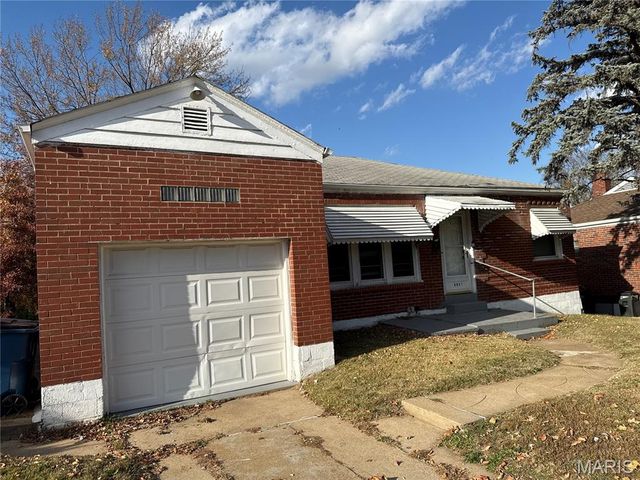 8841 Jennings Station Road, Jennings, MO 63136